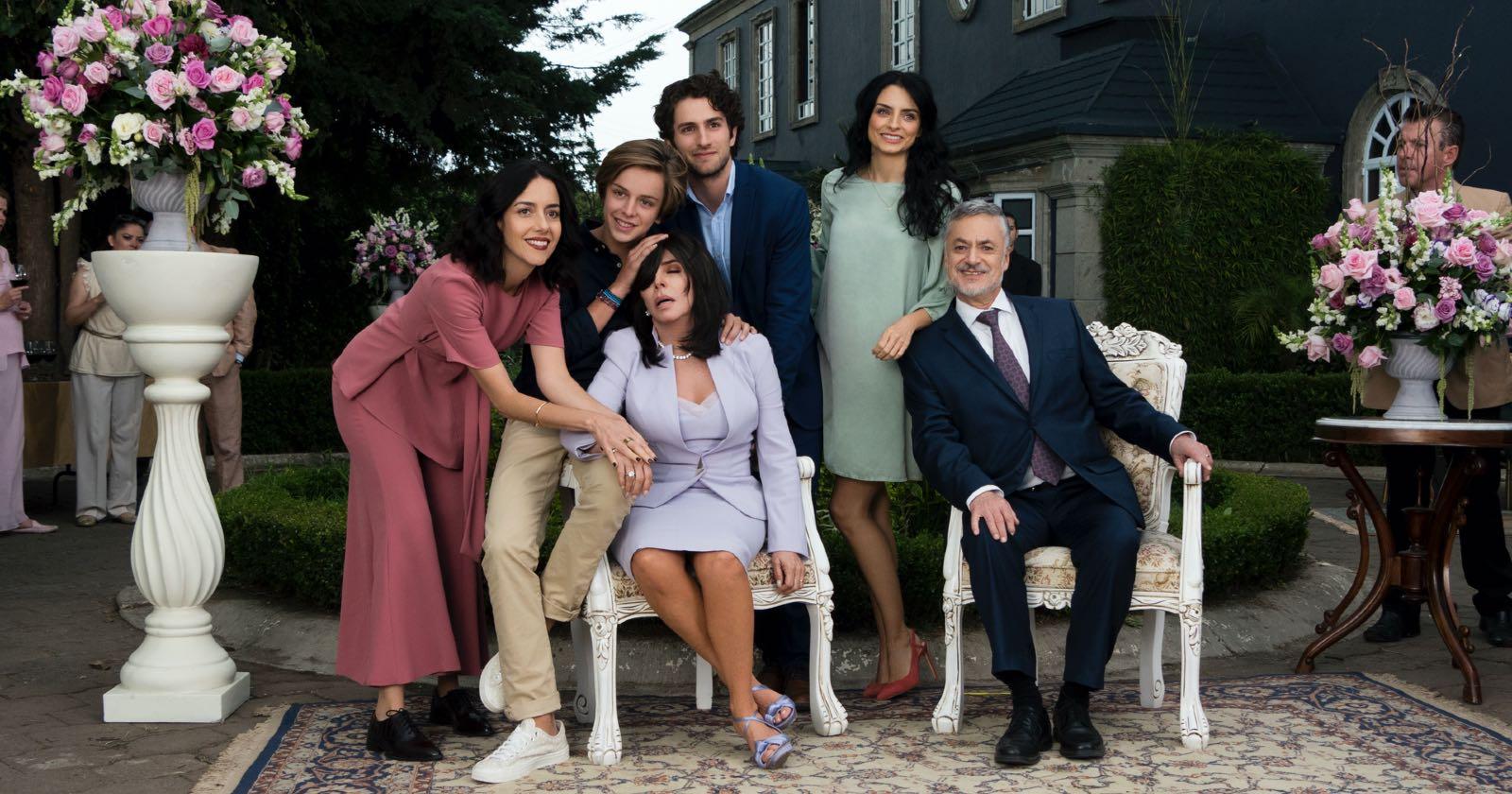 La base familiar de la exitosa floreria en la que se inspira La Casa de las Flores, serie de Netflix que estrena nueva temporada en abril