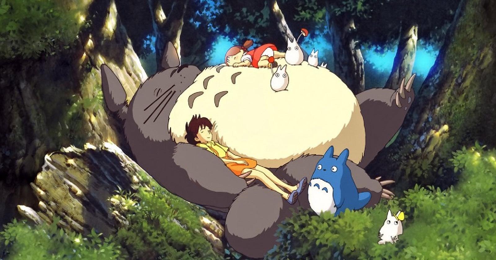 Totoro, Satsuki y Mei en Mi vecino Totoro 